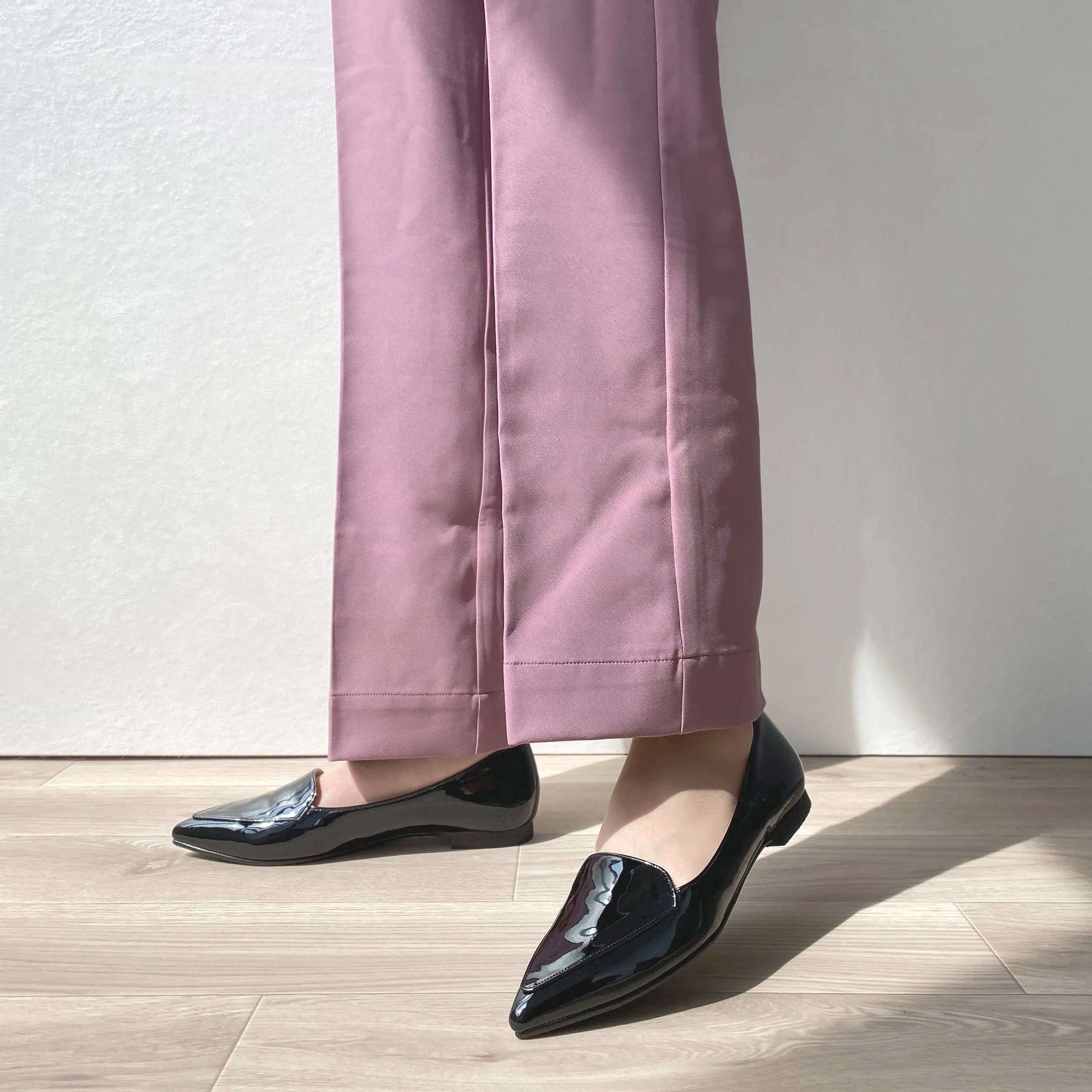 2024: For both sunny and rainy days/Opera Flat Shoes (4783) Black E