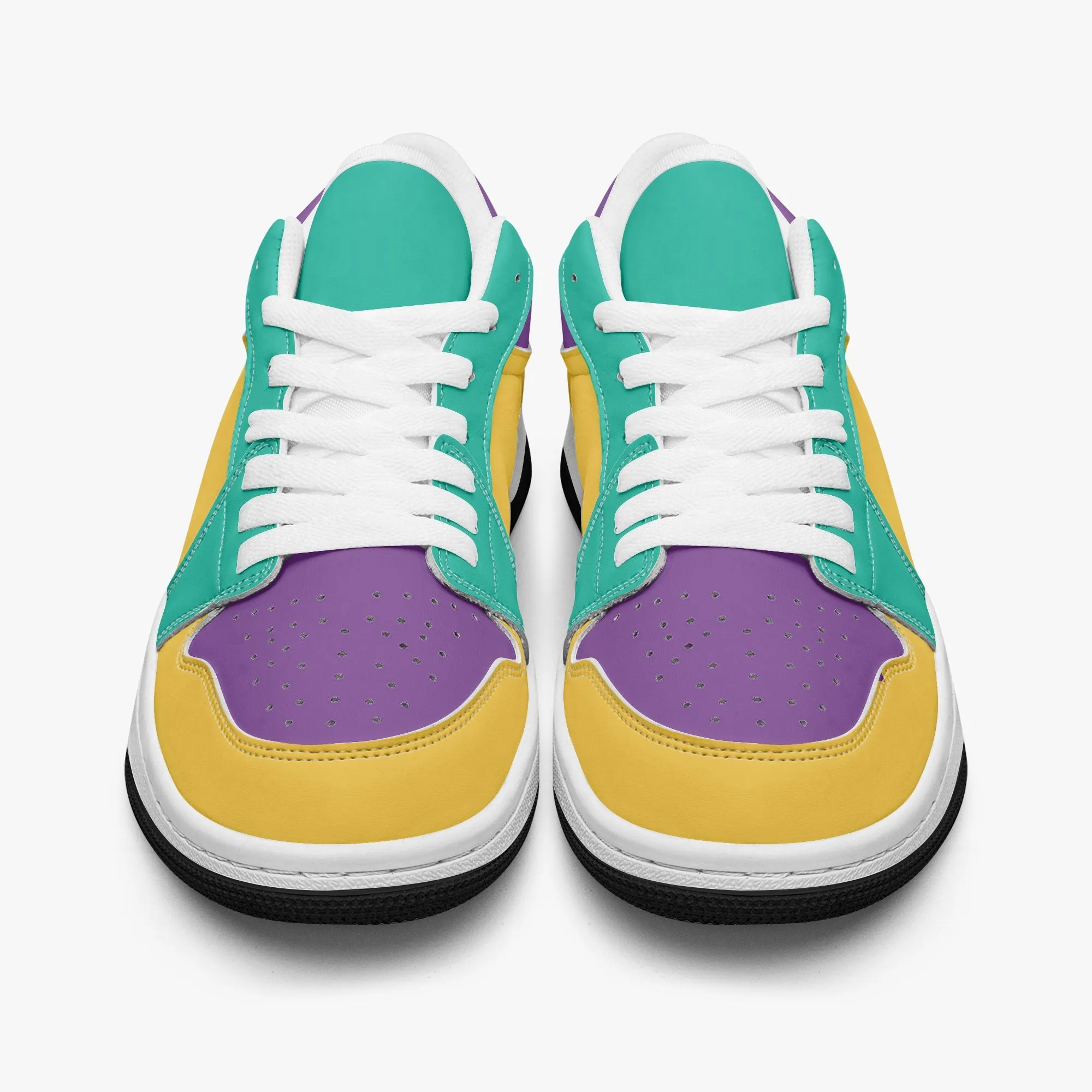 213 Women Low-Top Basketball Shoes by Niche Era