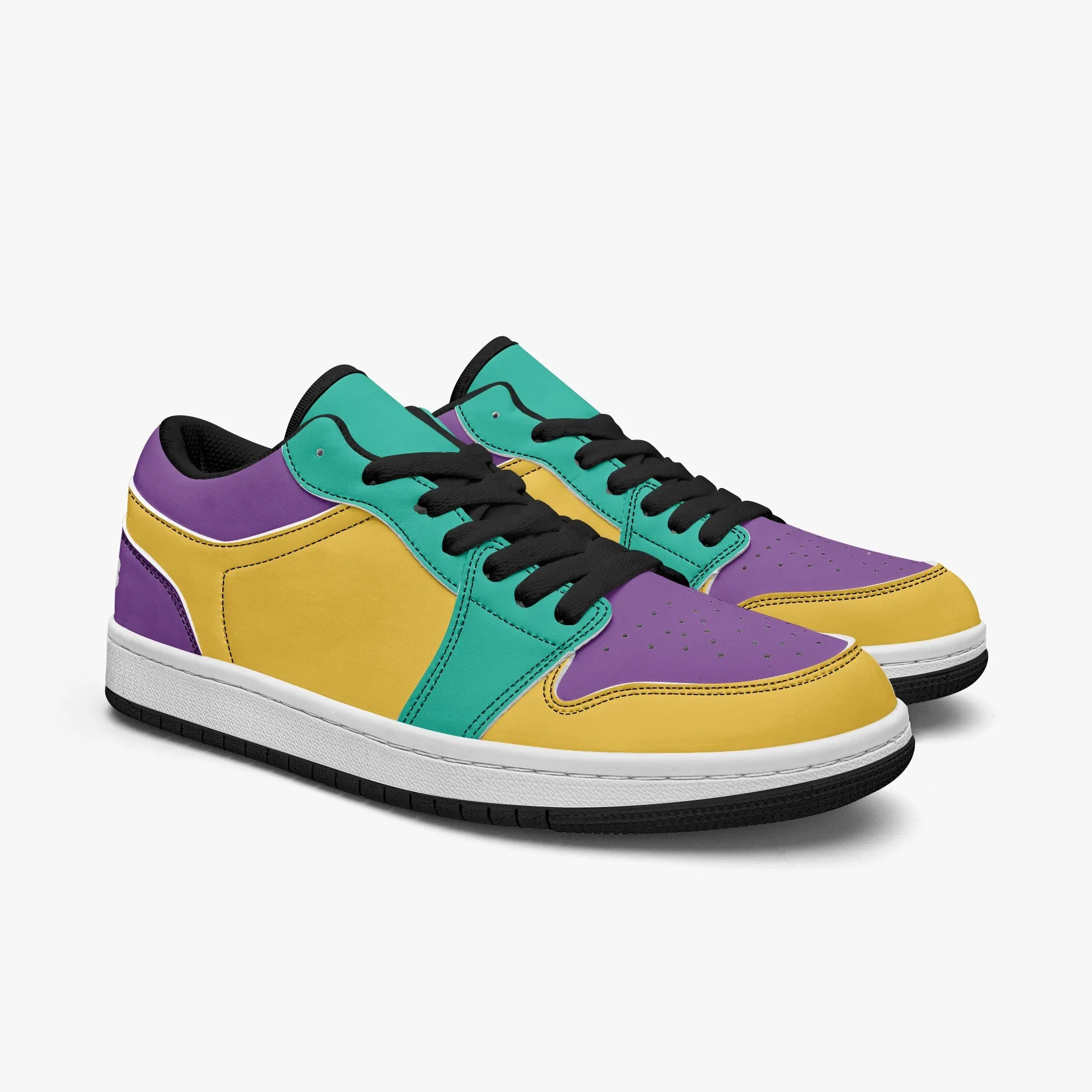 213 Women Low-Top Basketball Shoes by Niche Era
