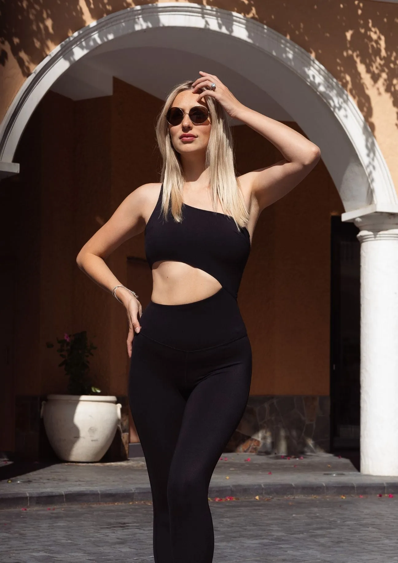 Aaliyah Milan Onsie