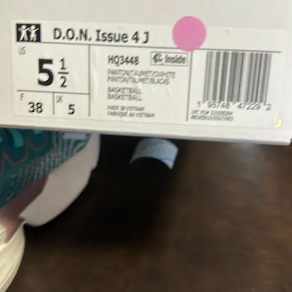 adidas Kids' D.O.N. Issue #4 Basketball Shoes: BLUE/OFF-WHITE: NEW IN BOX:SZ 5.5