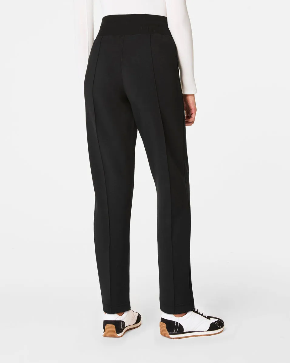 Airessentials Tapered Pant