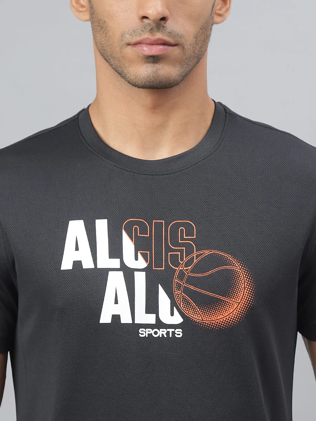 Alcis Men Printed Black Anti-Static Slim-Fit Round Neck Training T-Shirt