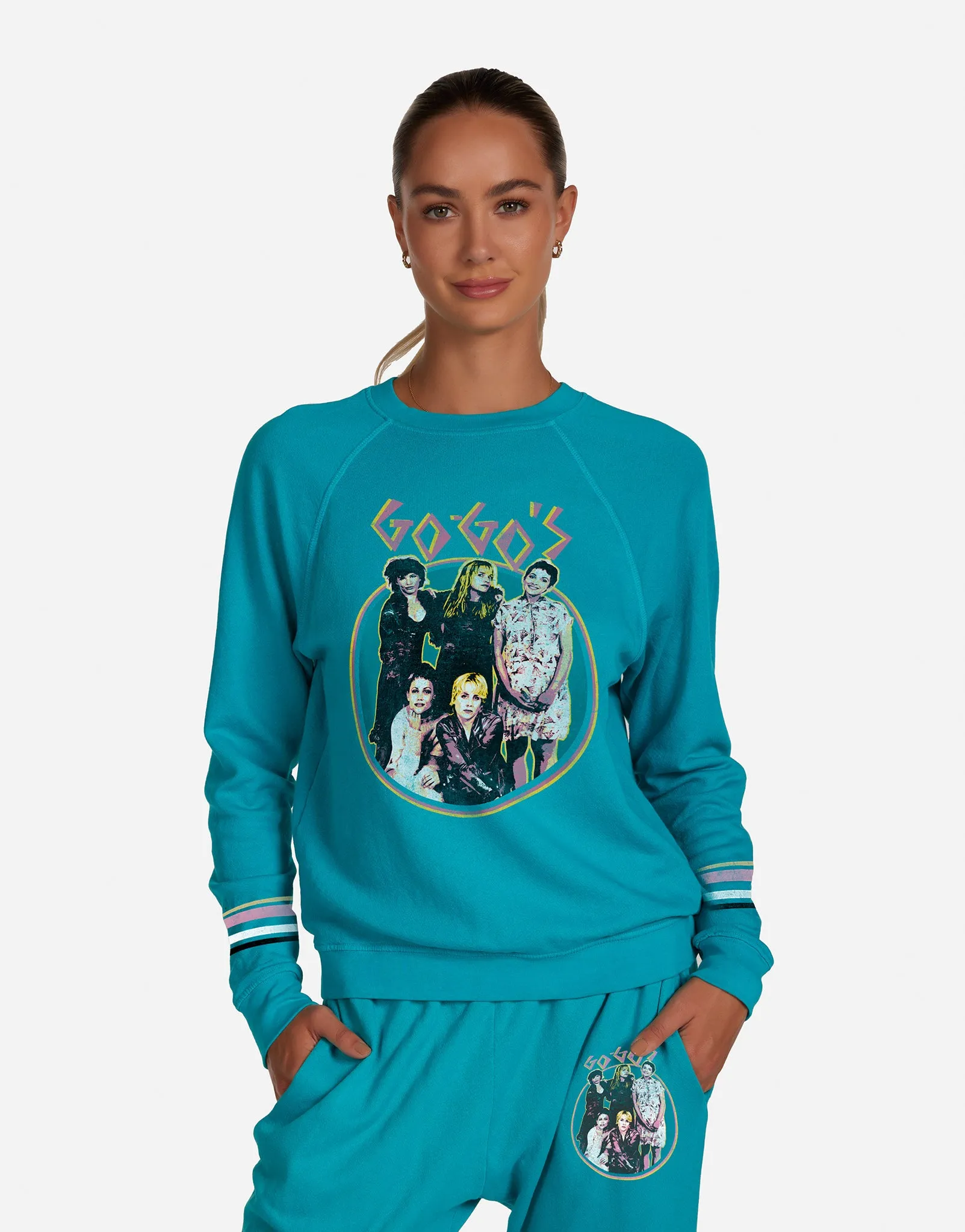 Anela Vintage Go-Go's