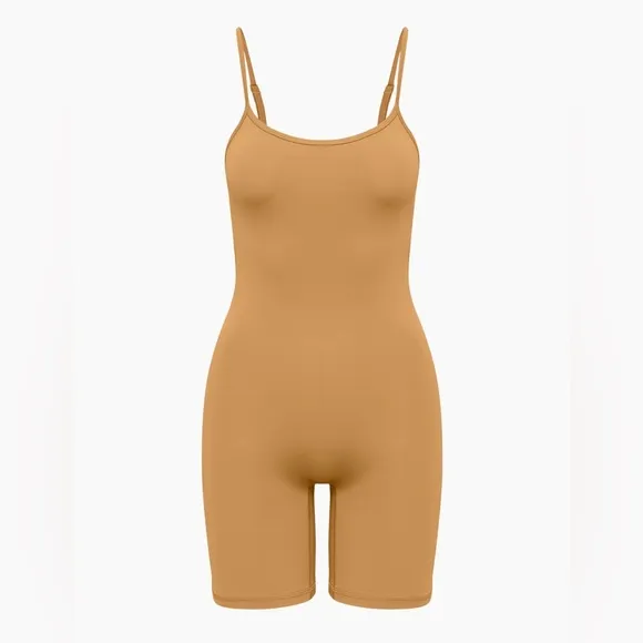 Aritzia TnAction caramel tan adjustable strap 7 inch scoop neck romper