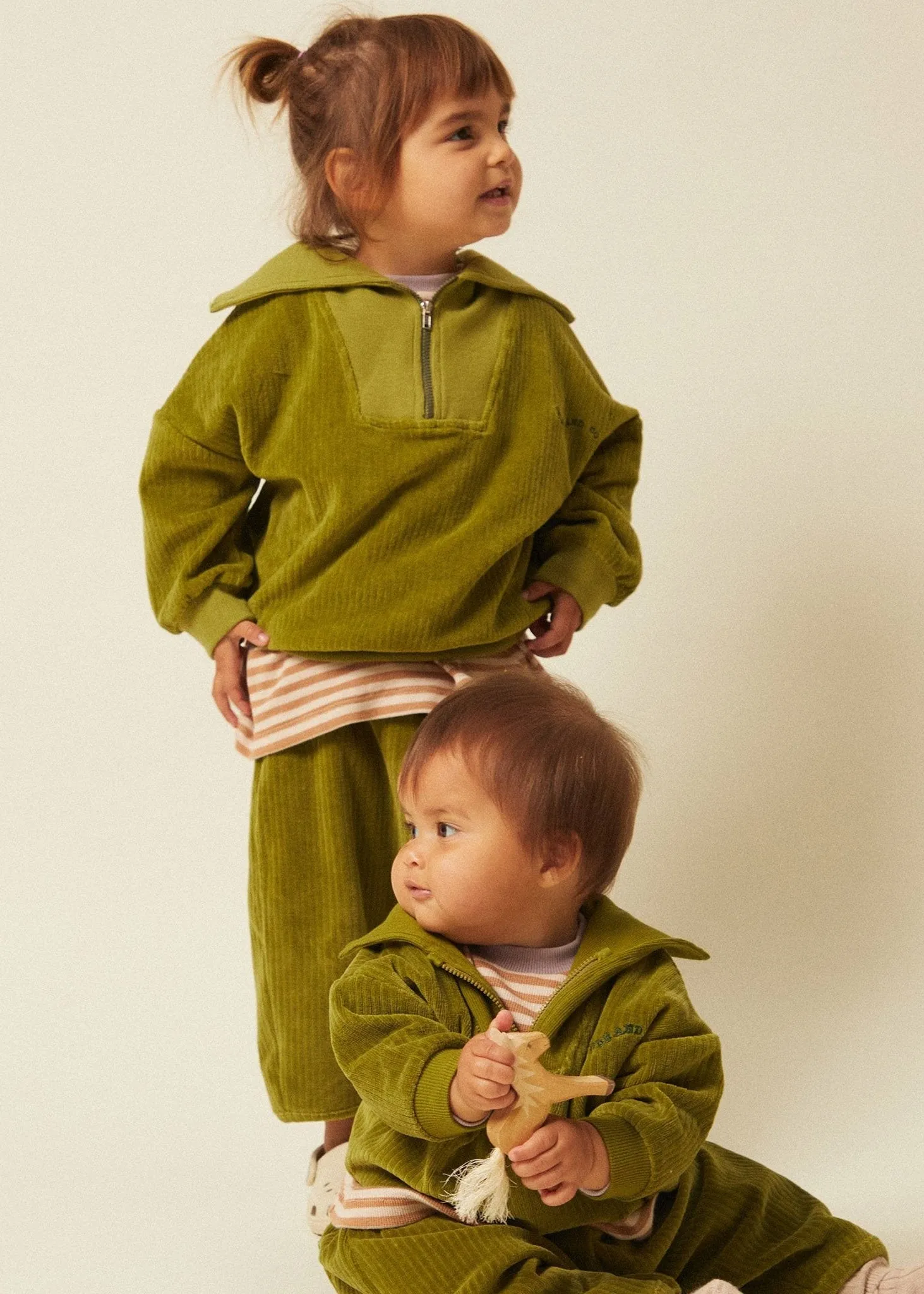 Ash Cord Sweater Moss