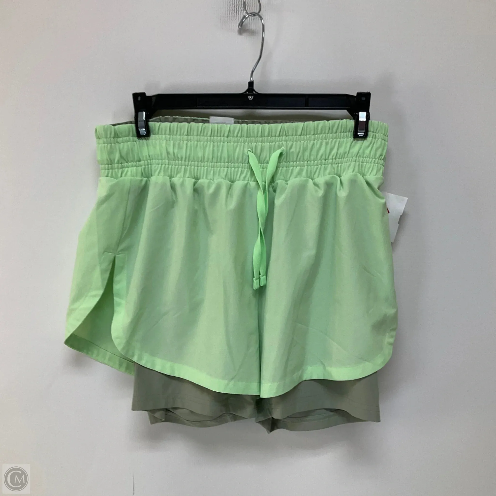 Athletic Shorts By Gym Shark In Green, Size: S