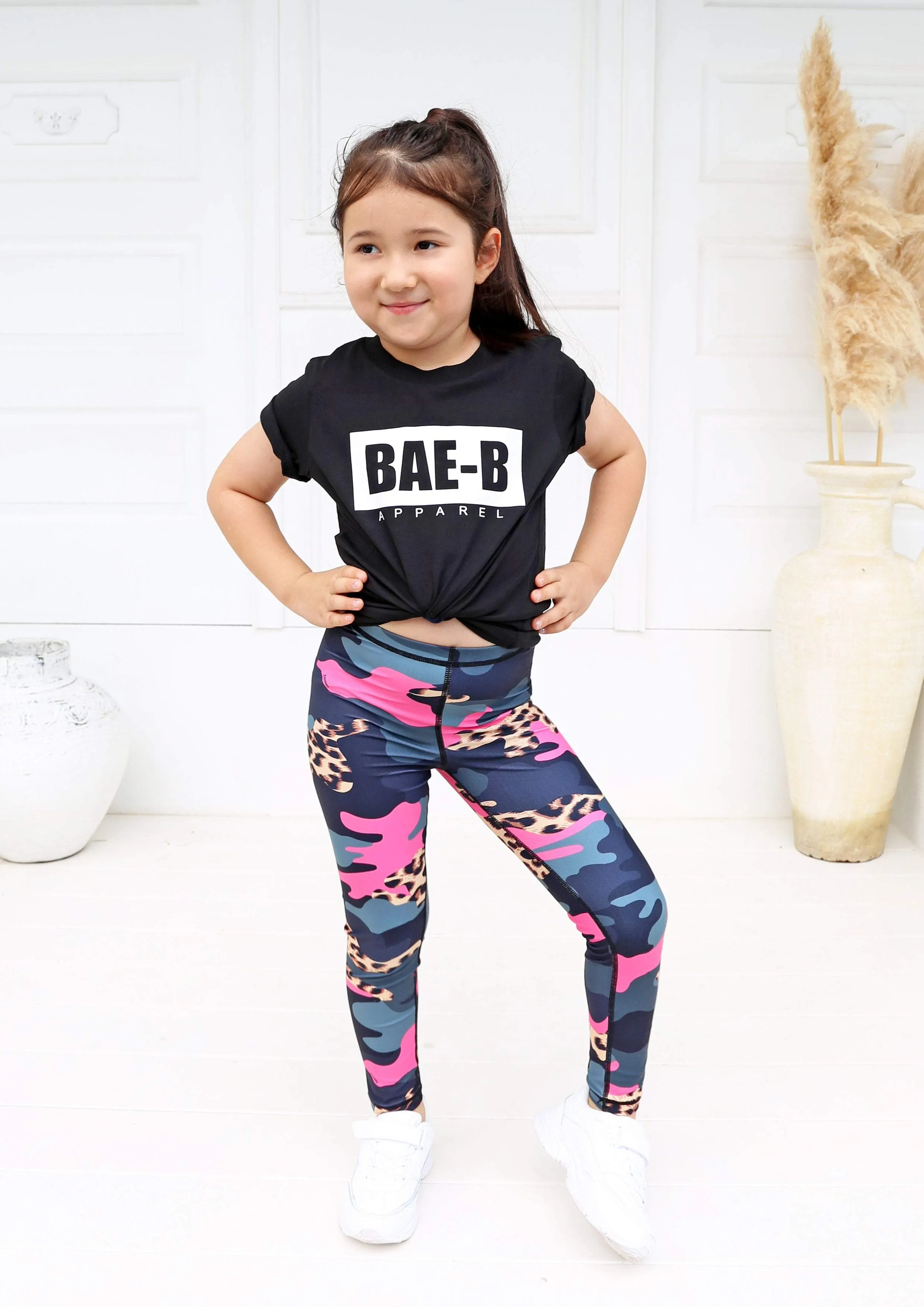 Bae-B Classic Tee Black