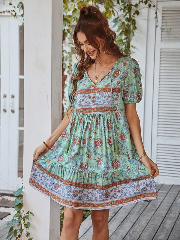 BerryBetty - Women's Woven V-Neck Short Sleeve Bohemian Resort Dress