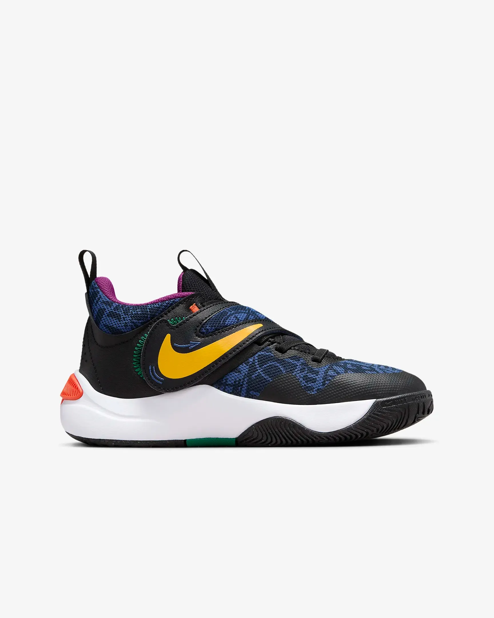 Big Kid's Team Hustle D 11 SE Basketball Shoes