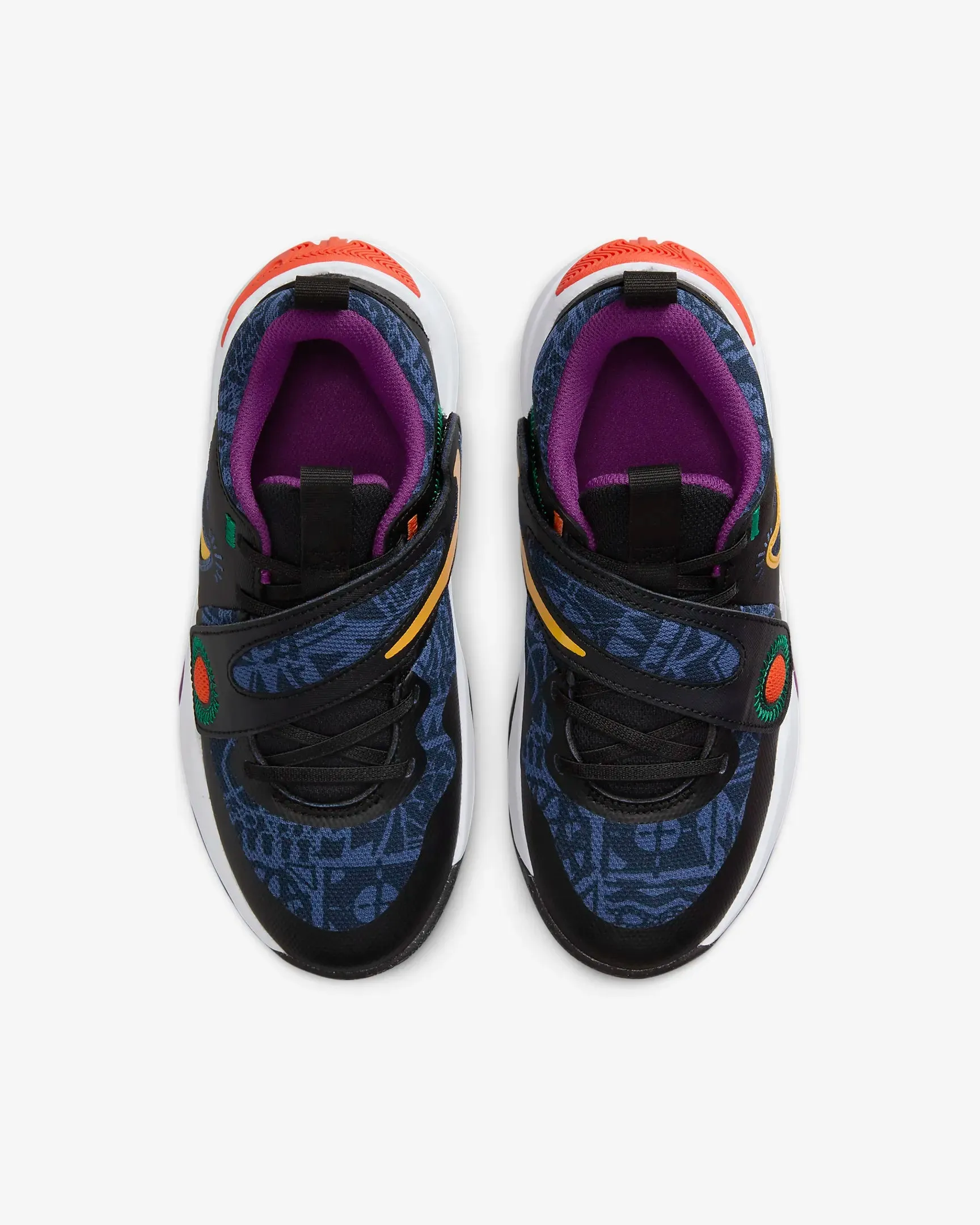 Big Kid's Team Hustle D 11 SE Basketball Shoes