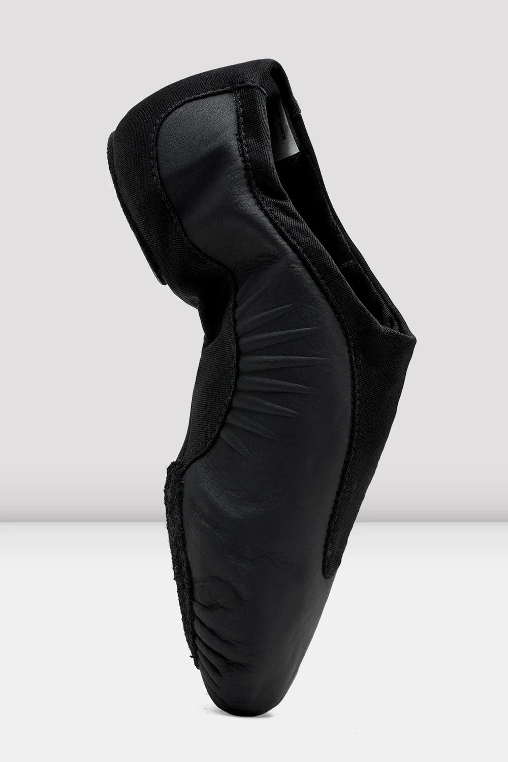 Bloch Pulse Jazz Dance Shoe in Black - Ladies - SO470L
