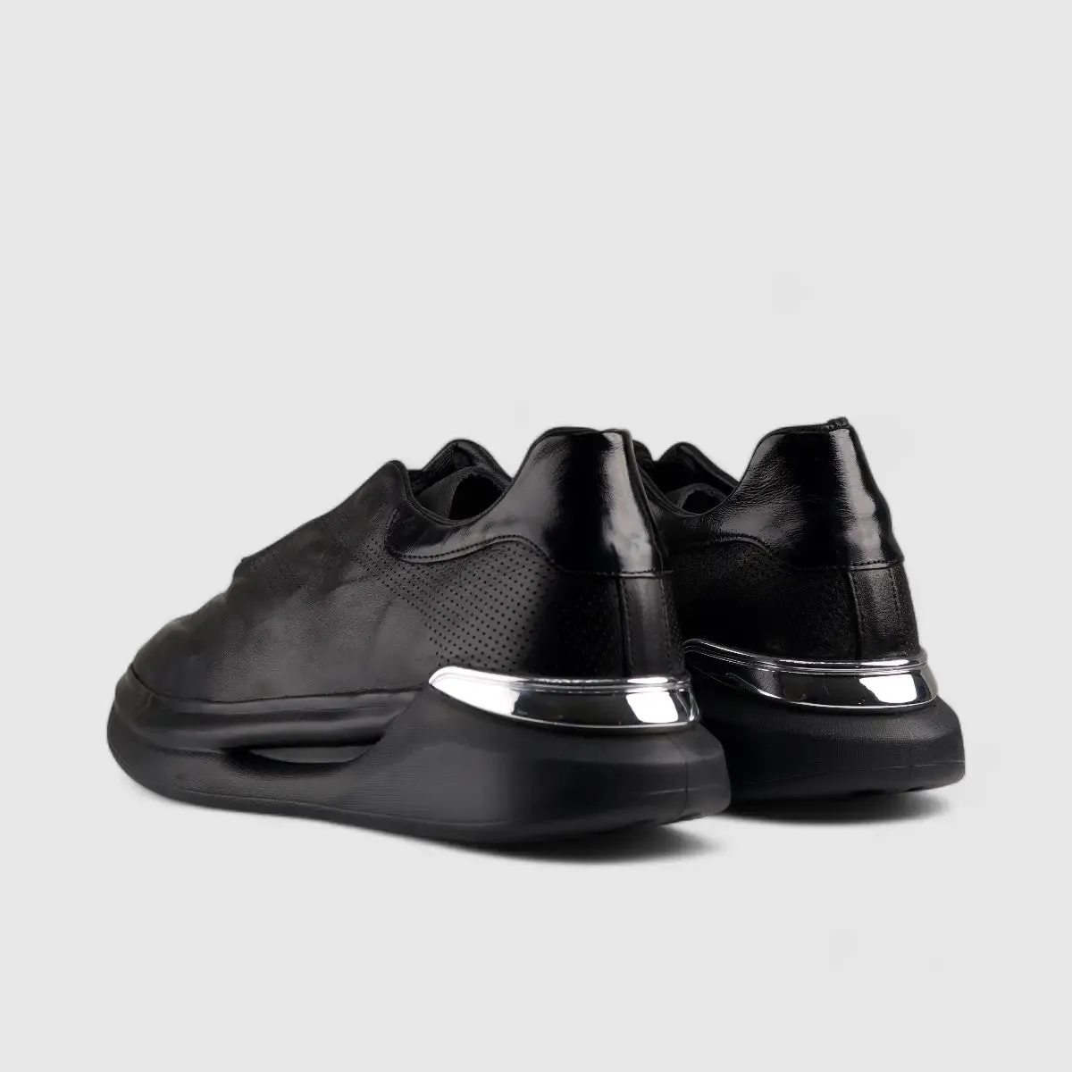 Bulletti Lace Up Sneaker Black 152-17387
