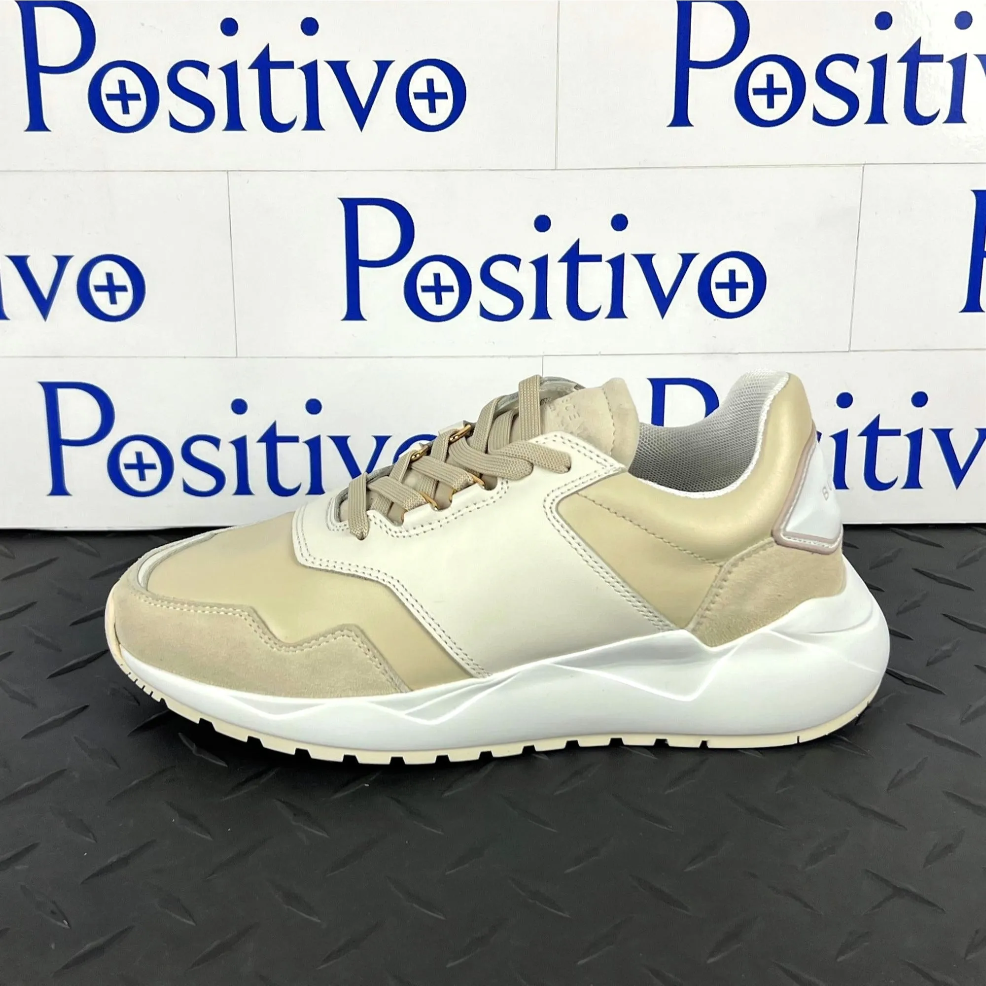 Buscemi Women's Ventura Off White Leather Sneakers SAMPLE