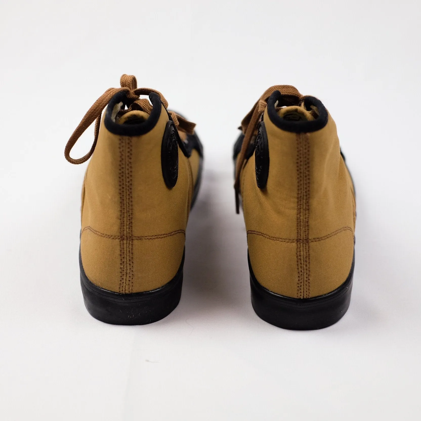 Colchester Rubber Co. Contrast High Top - Dead Grass x Black