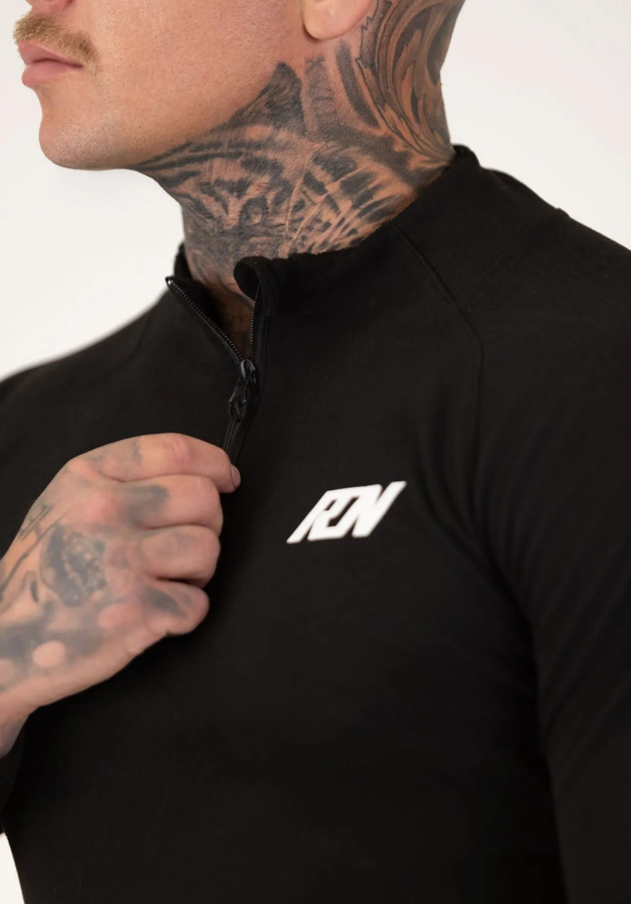 Essential 1/4 Long sleeve - Black