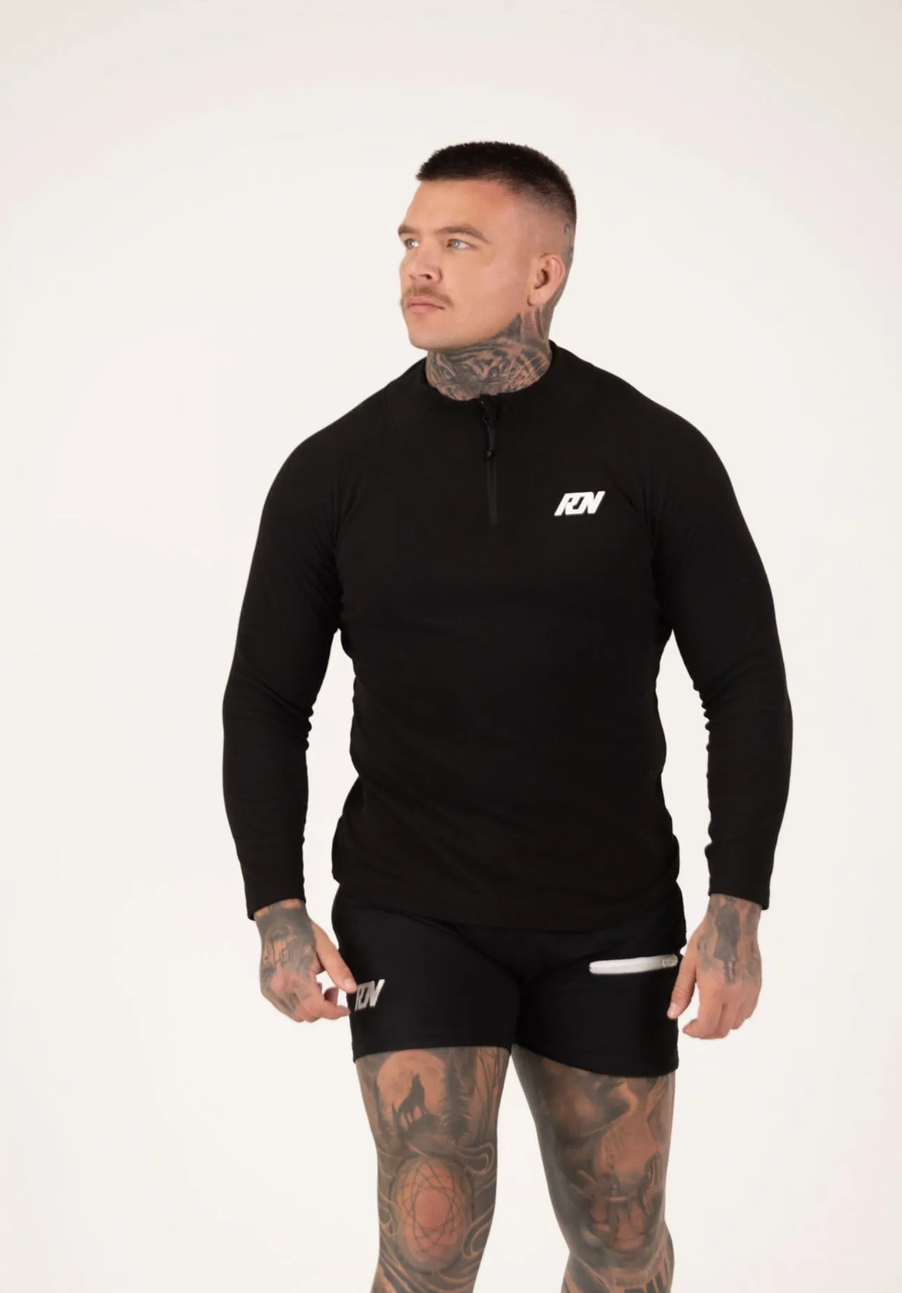 Essential 1/4 Long sleeve - Black