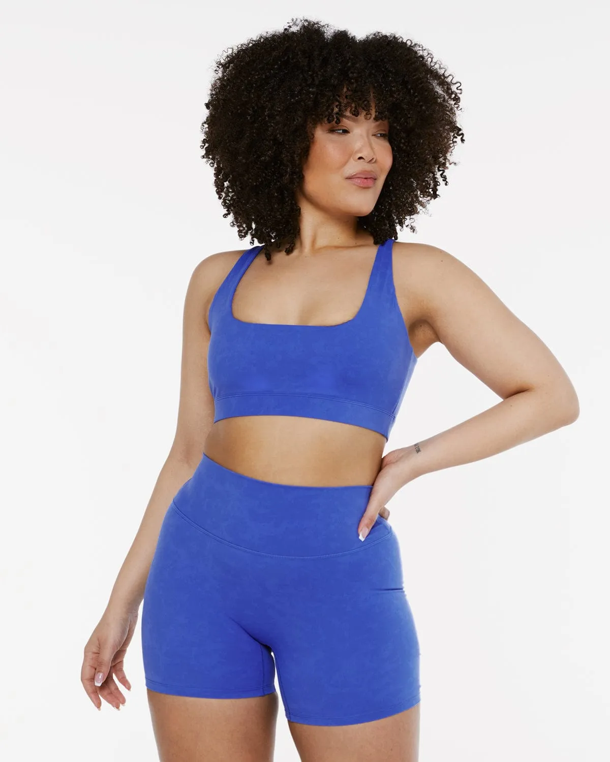 Fade Hana Crop | Royal
