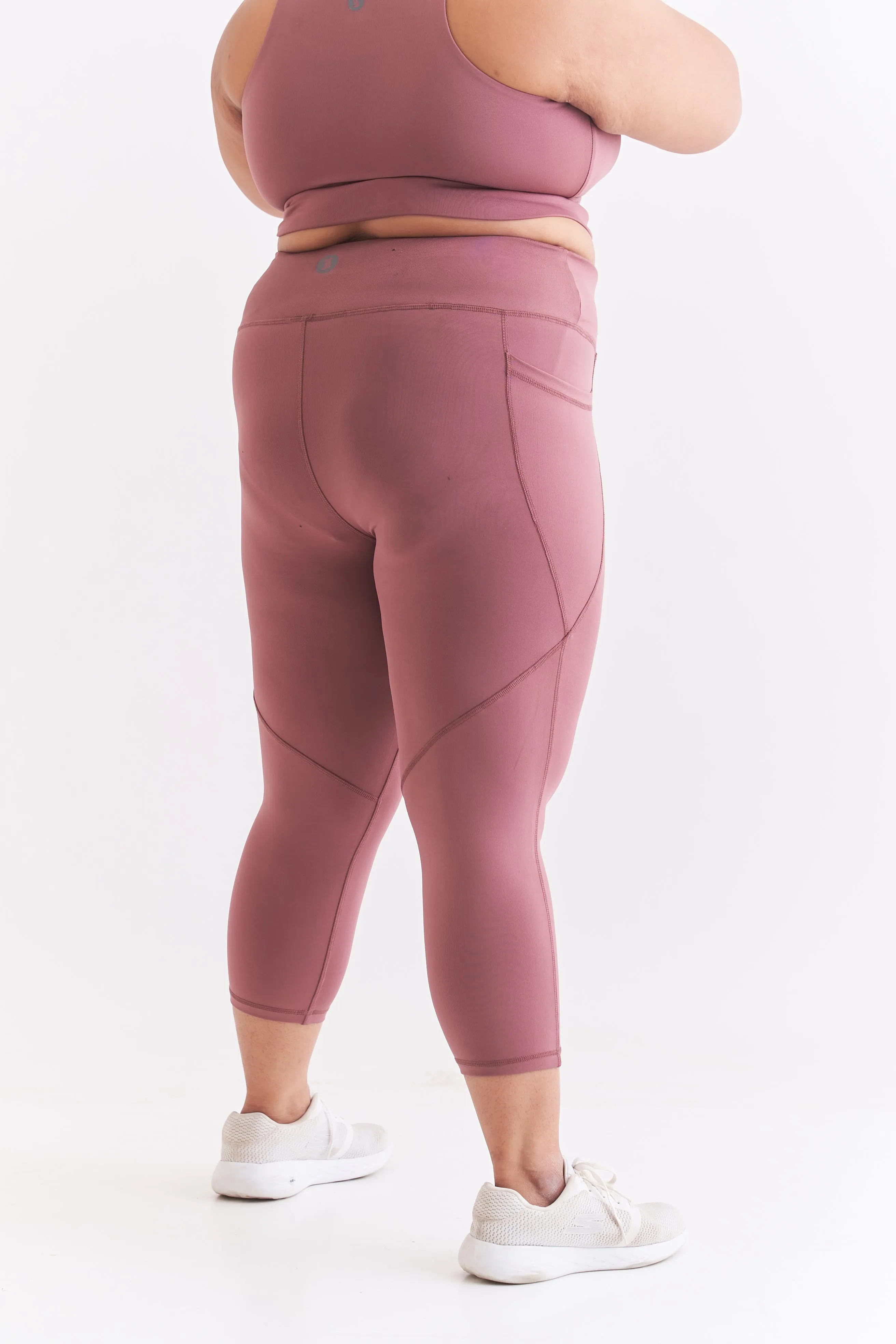 Feel Comfy Capri: Rose Brown