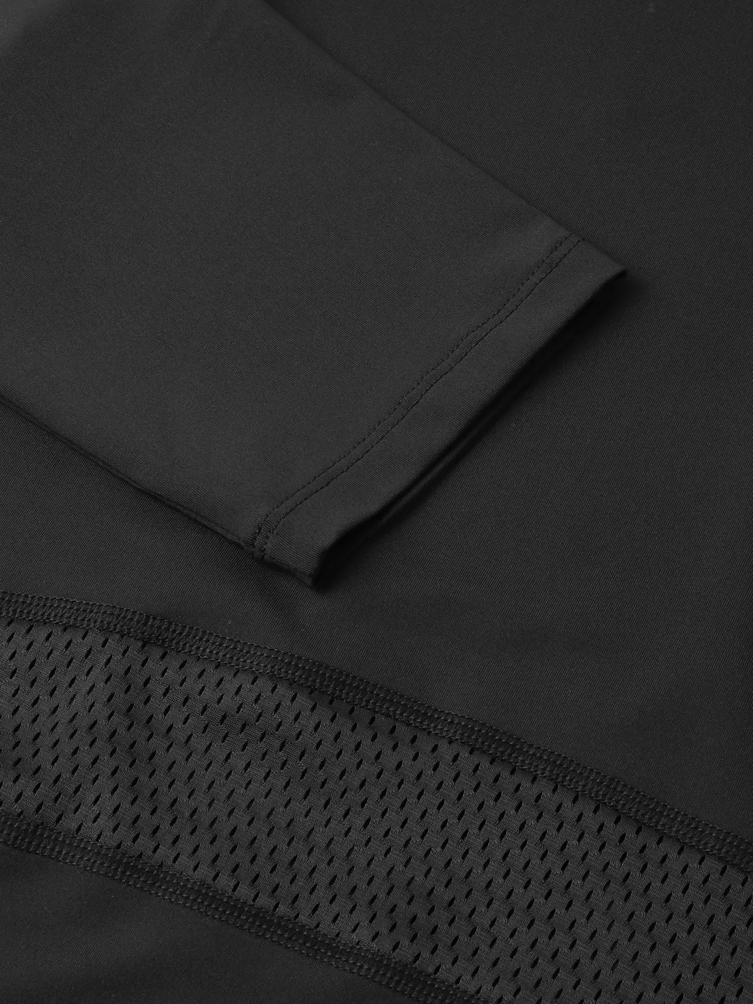 Fitkin Plus Size Black Anti-Odor Mesh Panel Longsleeve Tshirt