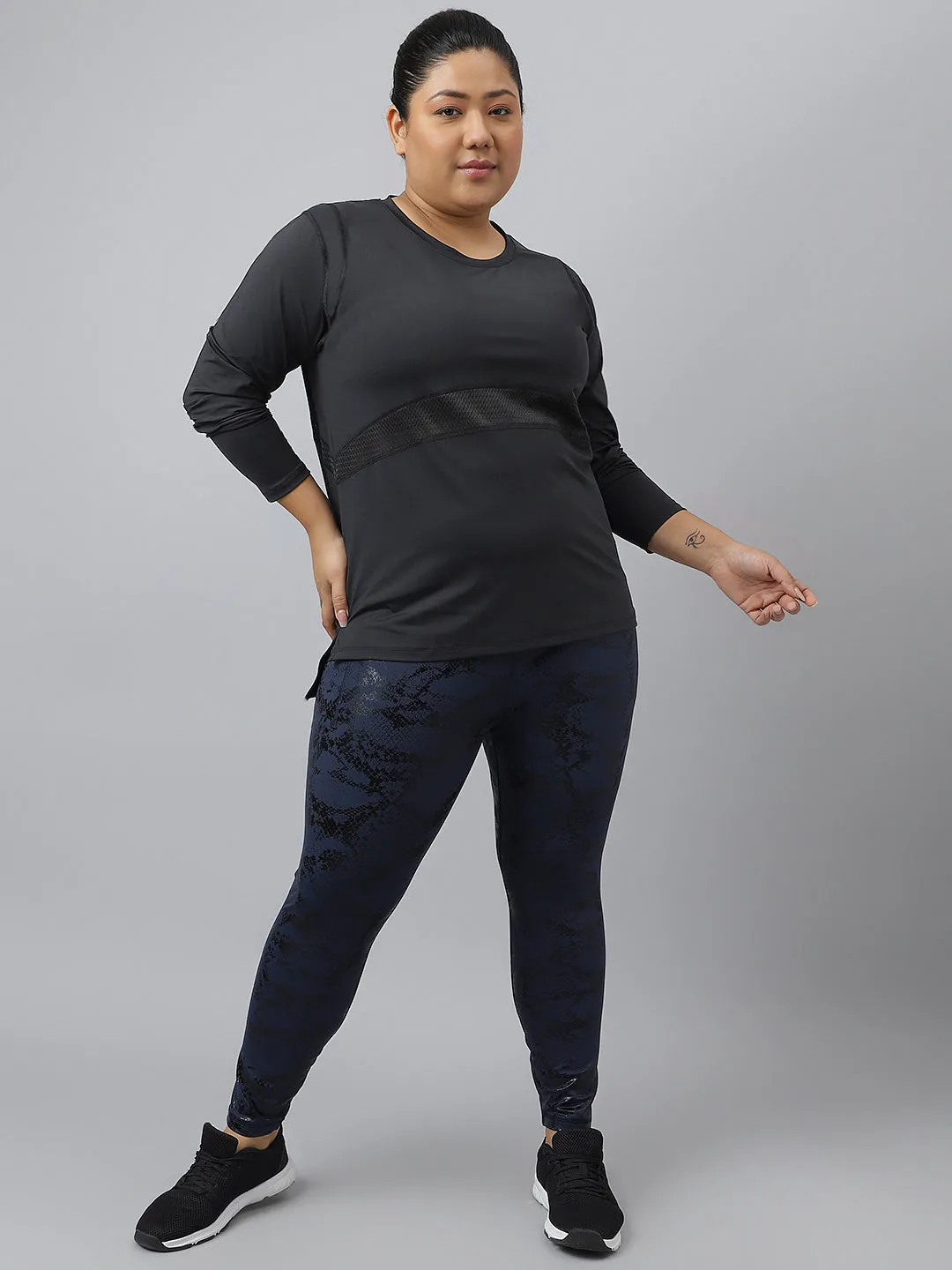 Fitkin Plus Size Black Anti-Odor Mesh Panel Longsleeve Tshirt