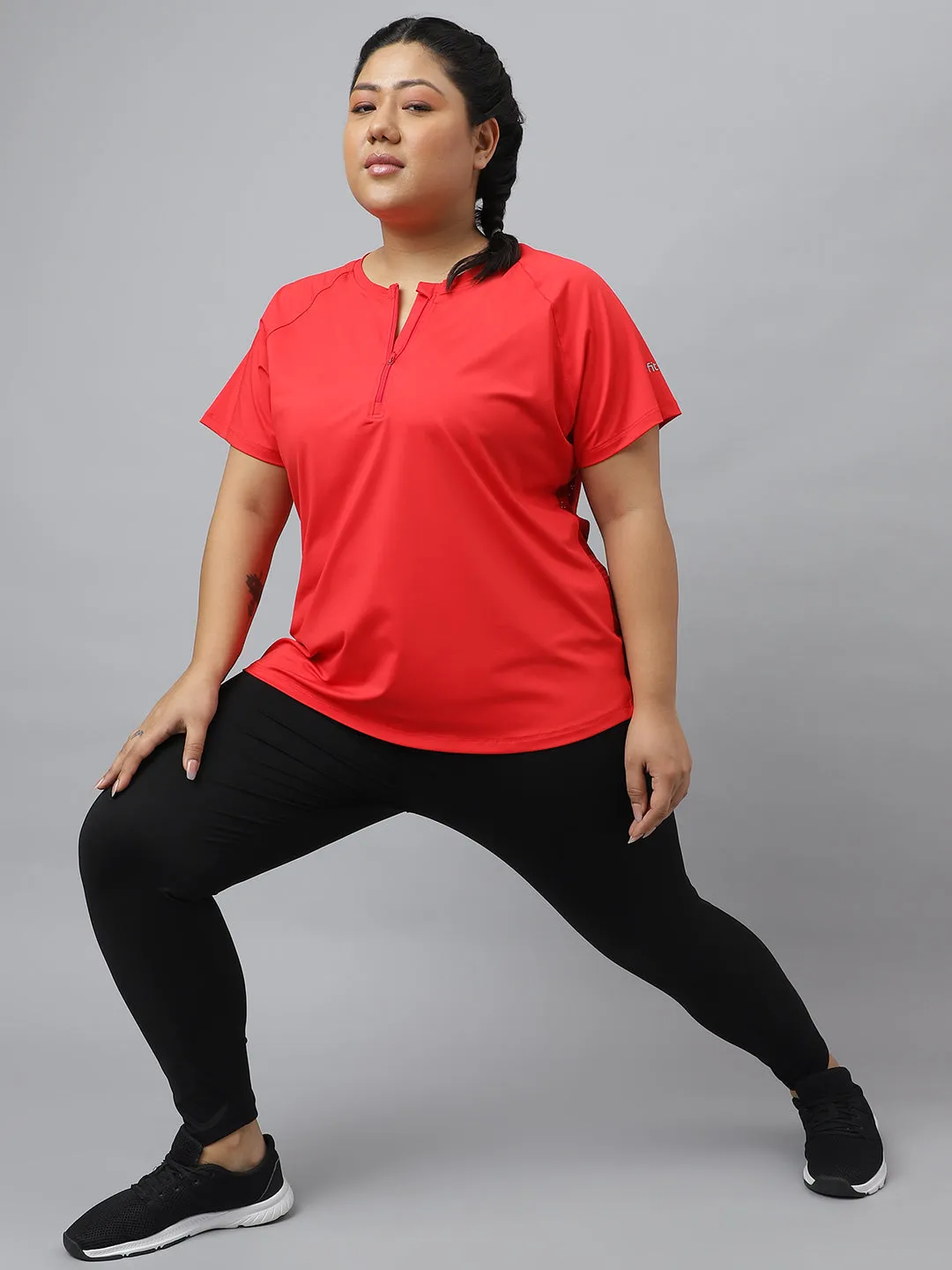 Fitkin Plus Size Red Front Zipper Short Sleeve Training Tshirt