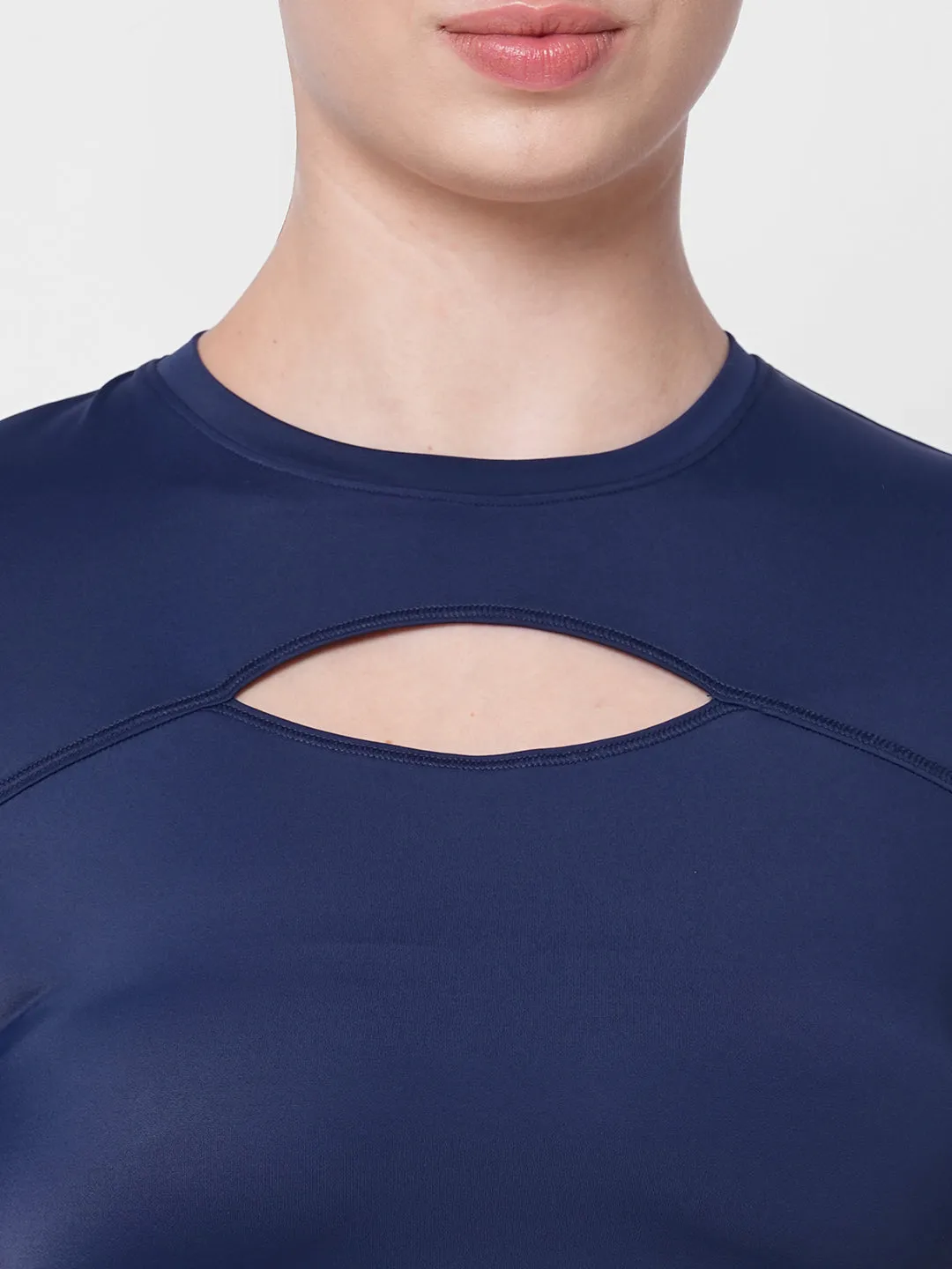 Fitkin women blue front key hole short sleeve tshirt