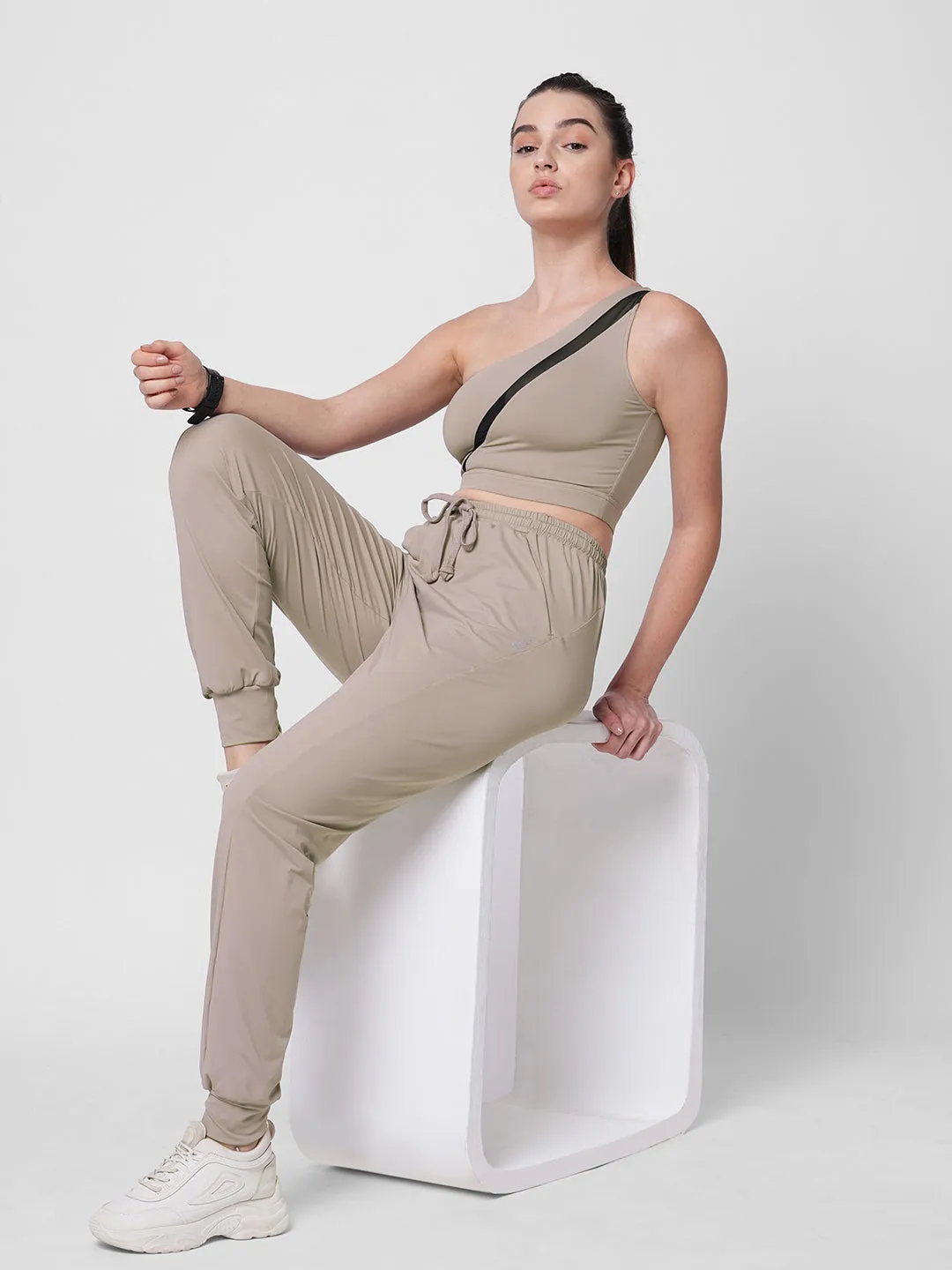 Fitkin women rose taupe high waist jogger with side pockets
