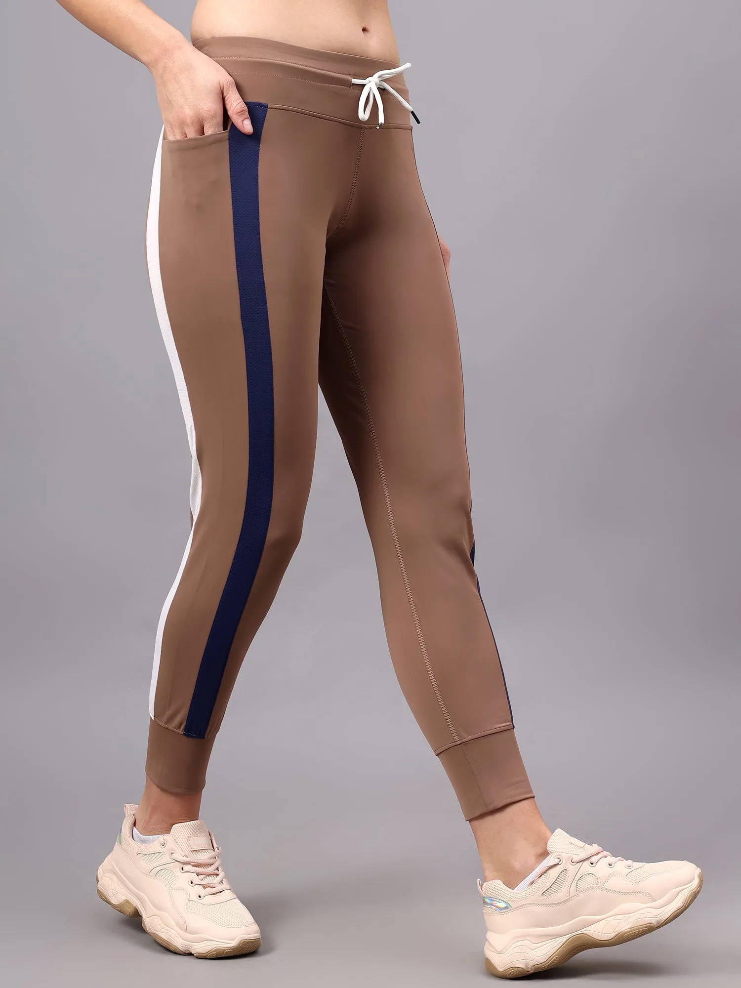 Fitkin Women's Brown Side Stripes Jogger