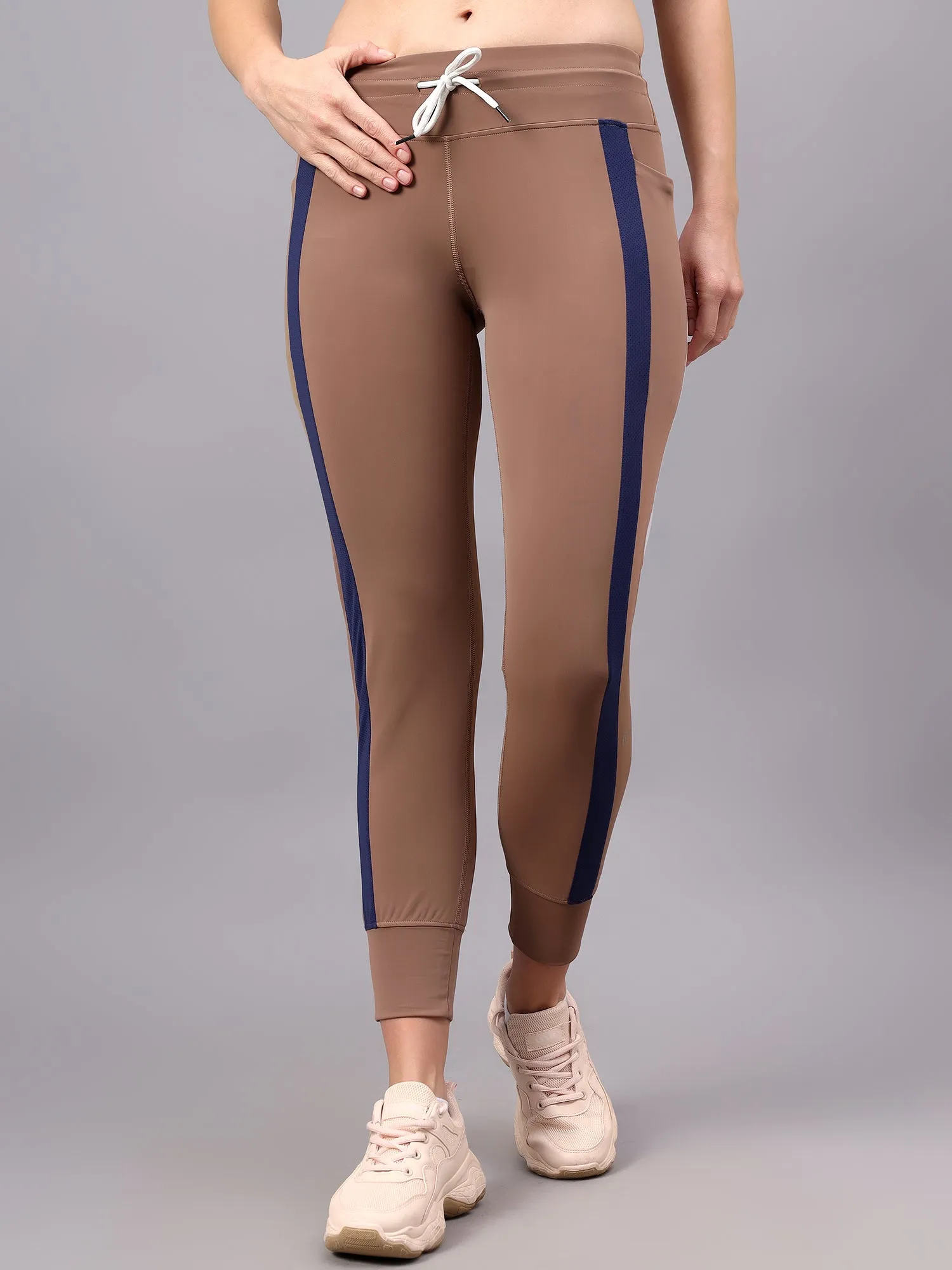Fitkin Women's Brown Side Stripes Jogger