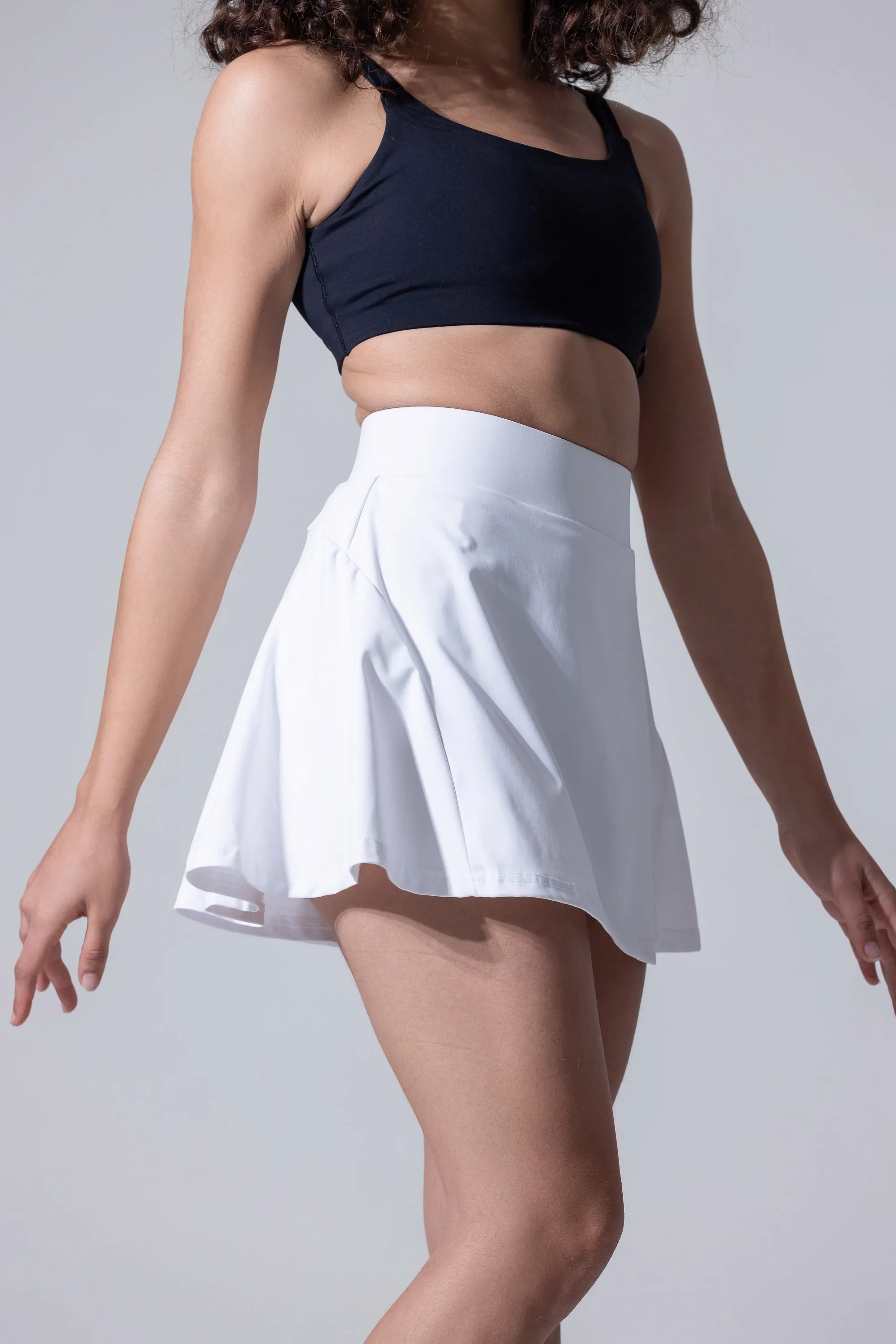 Flow Skort White