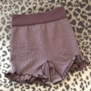 Free People Ruffle Shorts in Purple Size XS/S