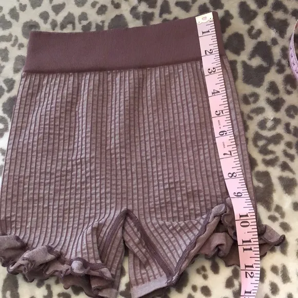 Free People Ruffle Shorts in Purple Size XS/S