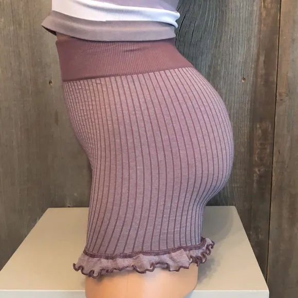 Free People Ruffle Shorts in Purple Size XS/S