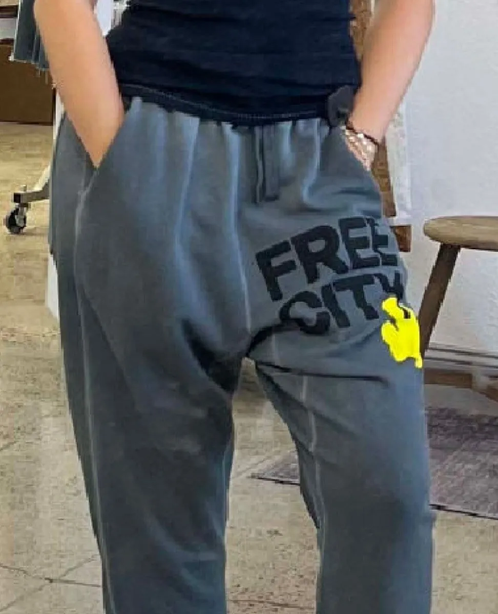 FREECITY Large Sunfades Sweatpants Greyart Glow