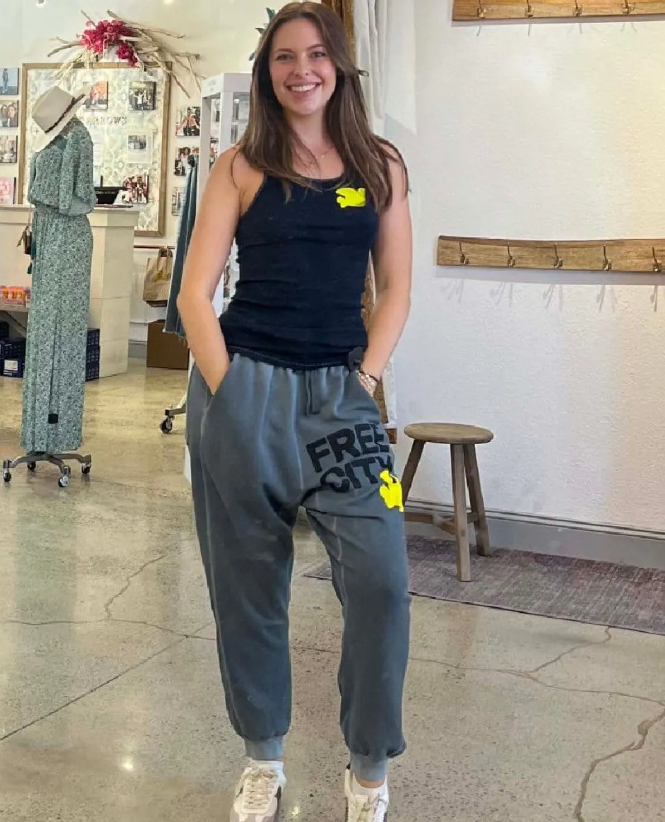 FREECITY Large Sunfades Sweatpants Greyart Glow