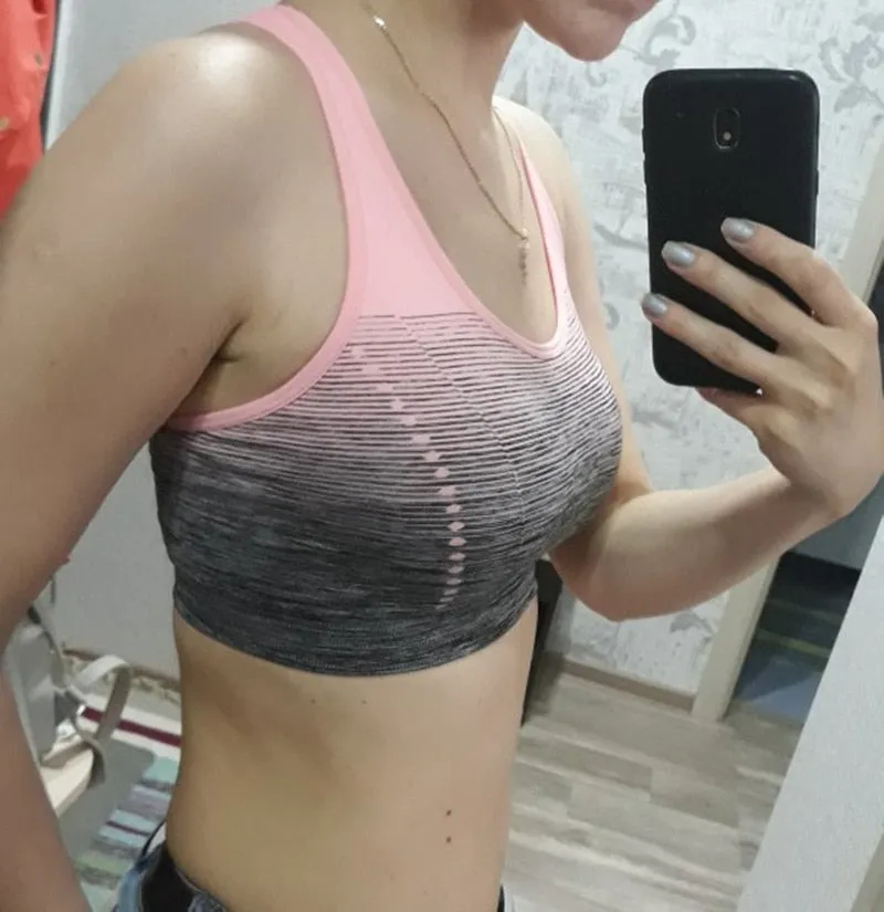 Gradient High Stretch Sports Bra