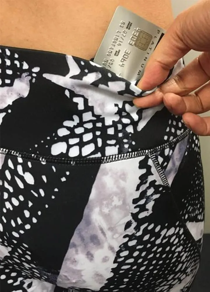 Graphic Print Crop Tight