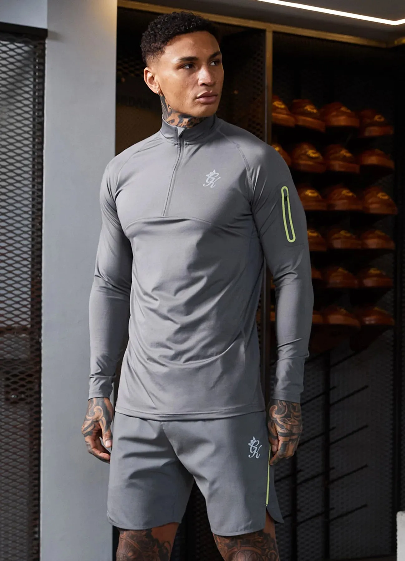 Gym King Contrast Flex 1/4 Zip - Fossil Grey