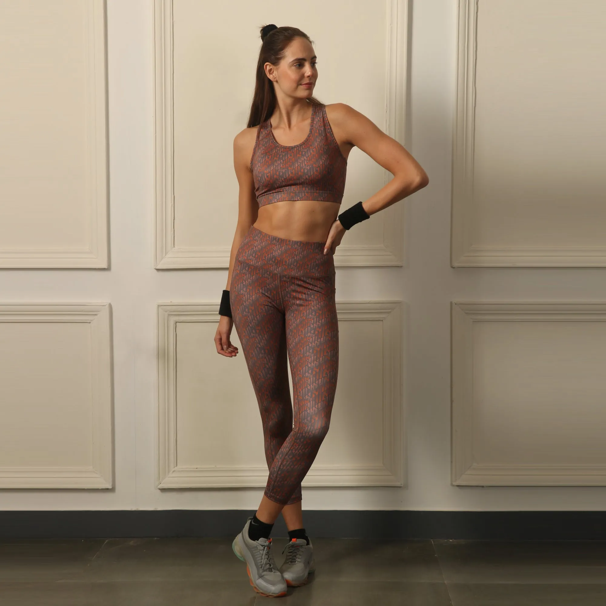 High Waist Ankle Length Sports Leggings With Pockets
