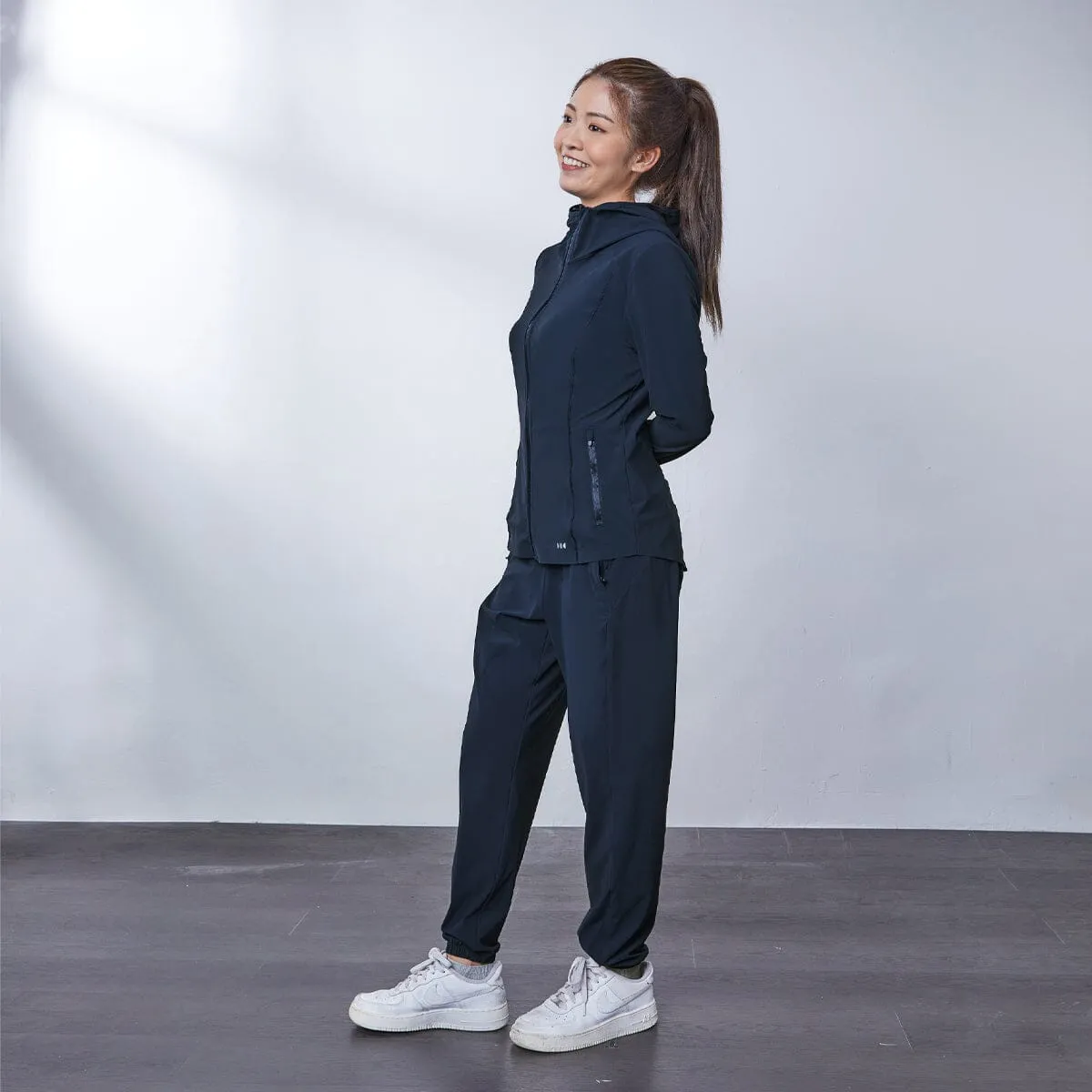 HOW- STAYDRY Cool Touch Quick Dry Running Jacket