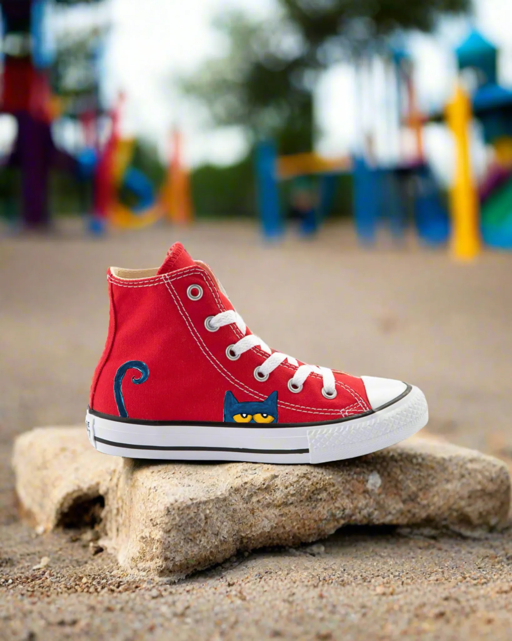 I Like My Red Shoes | Pete the Cat Chucks | YOUTH