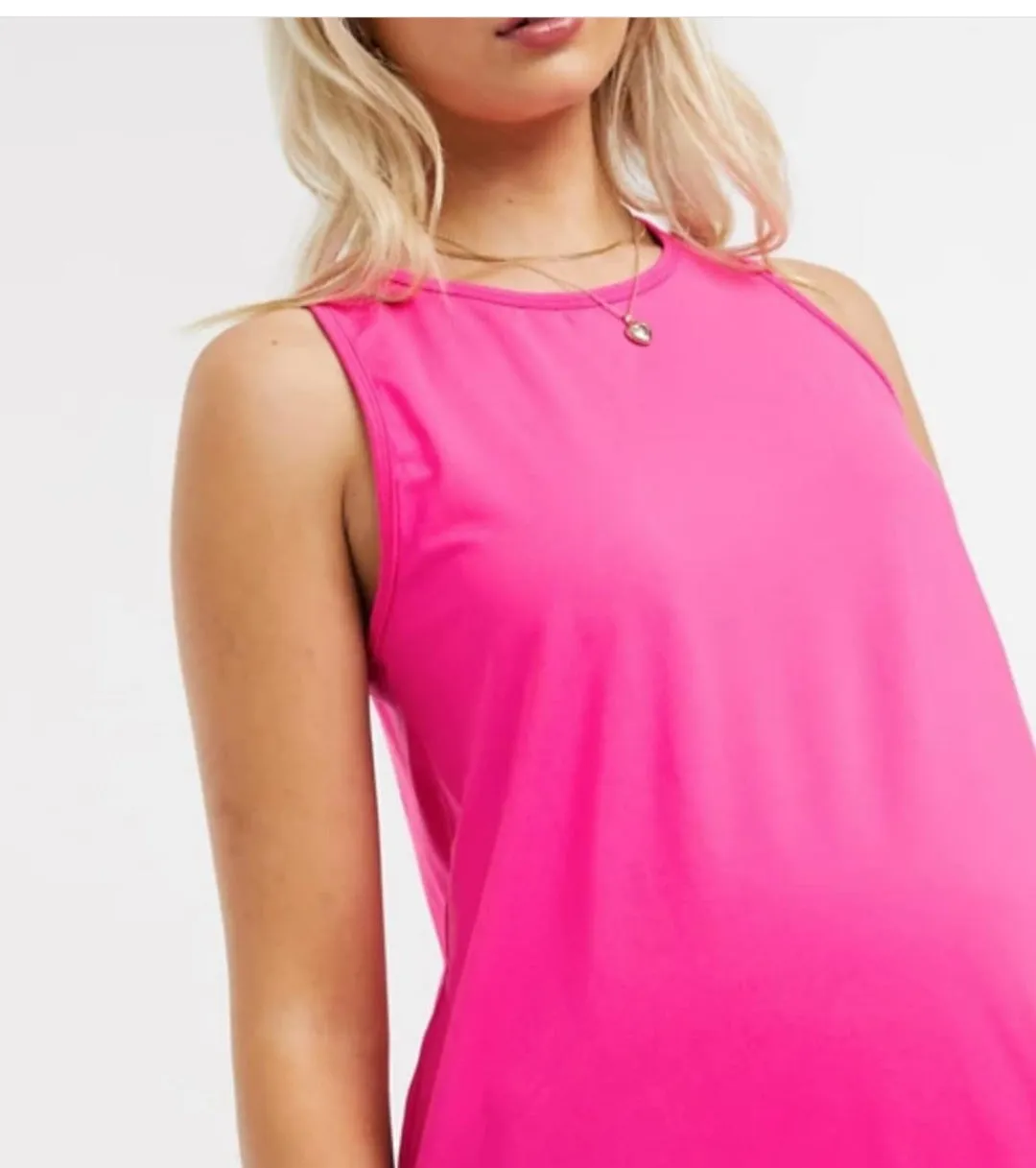 ICON TRAINING VEST TOP