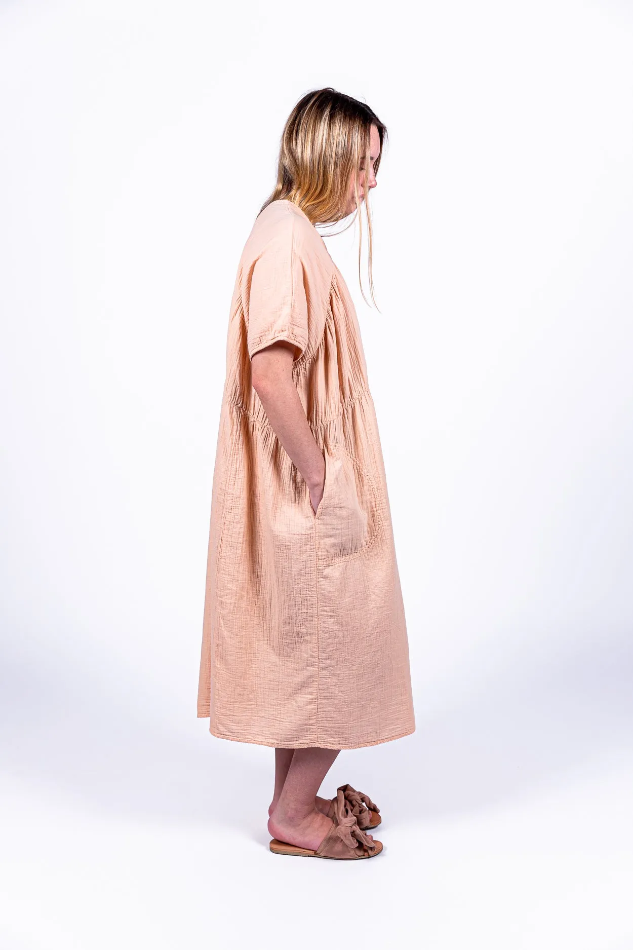 Lihue dress in tanning peach