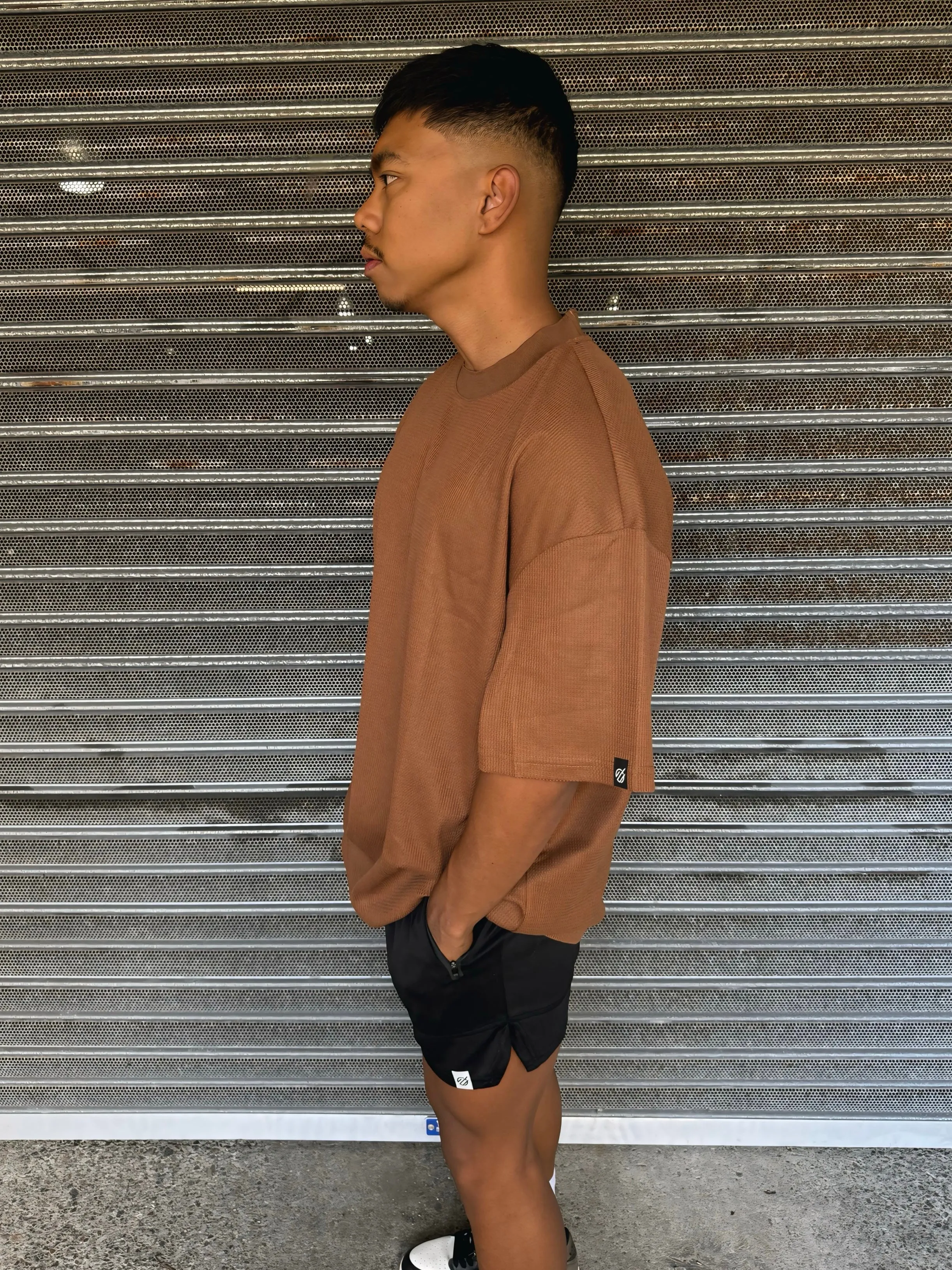 LS TRAINING SHORT in BLACK