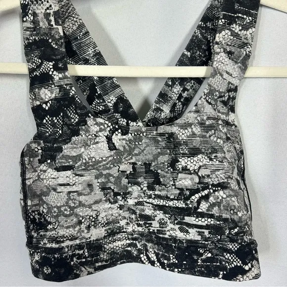 Lululemon | All Sports Bra III Masked Lace Starlight Black White Size 4