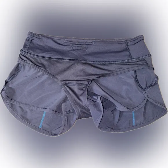 Lululemon Speed Short 4-way Stretch 2.5 Inch Inseam Navy Blue Size 2