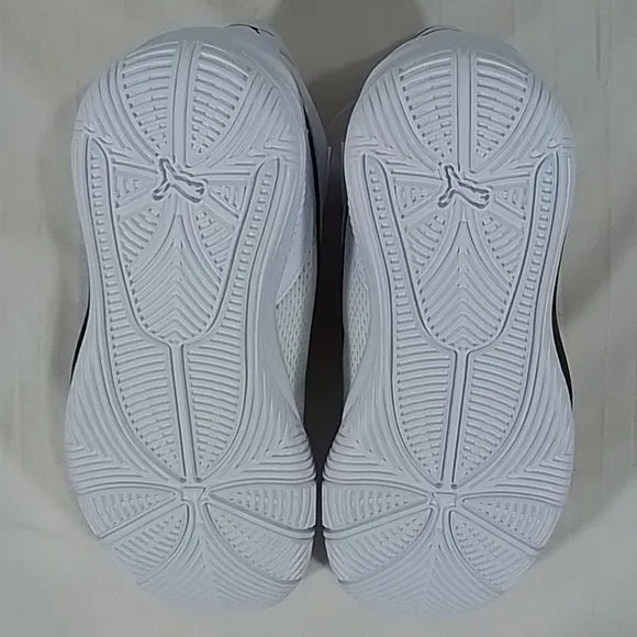 Men's Puma Triple Mid White Basketball Shoes- Various Sizes - Black &amp; White NIB