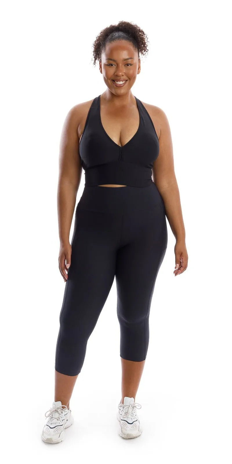 Midnight Body Luxe Capri Leggings with Pockets