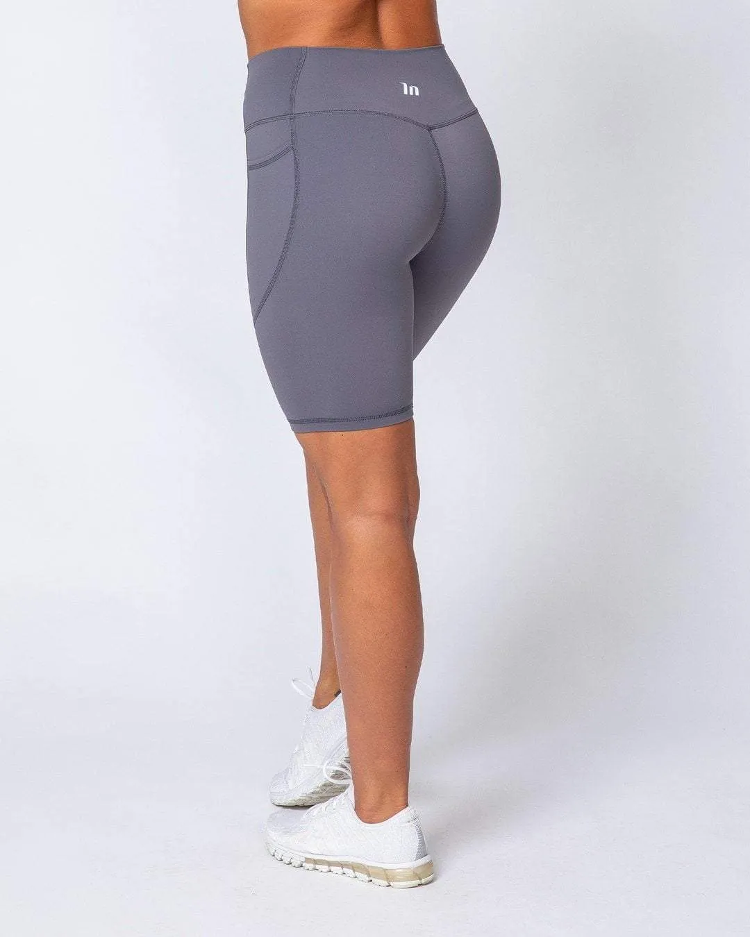 Motion Pocket Referee Shorts - Sleet Grey